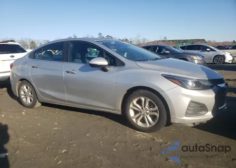 2019 Chevrolet Cruze Lt from USA, damaged, VIN 1G1BE5SM8K7115553